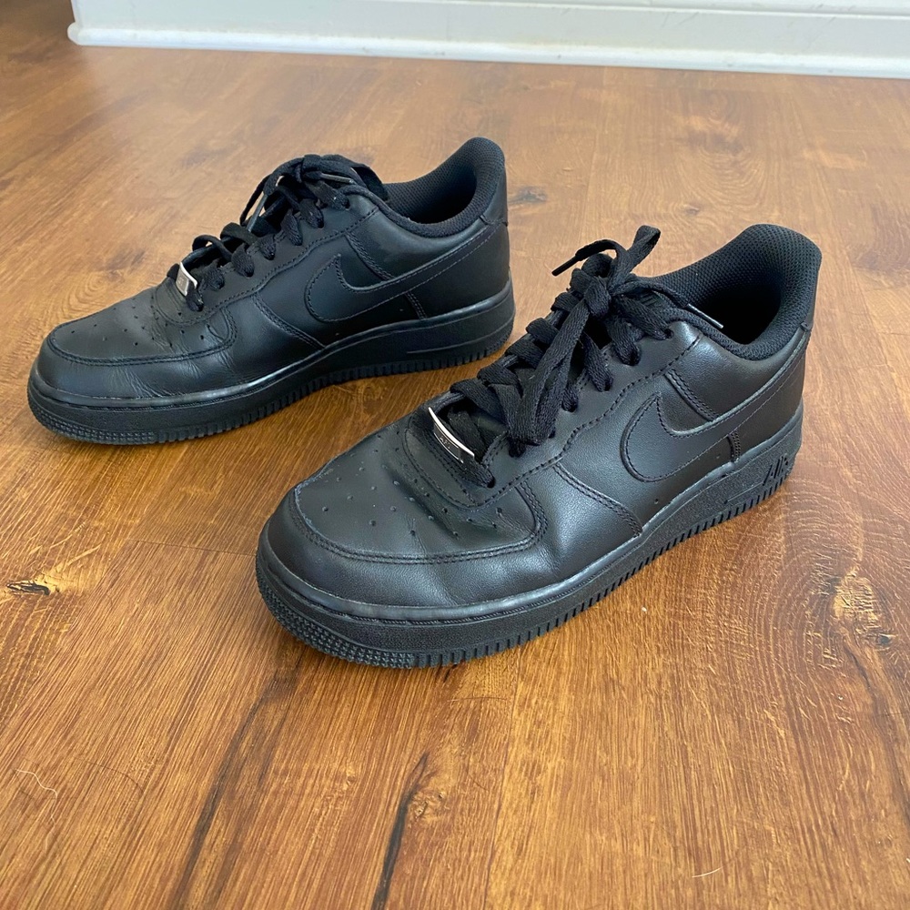 Nike Black Air Force One Women’s Size 8